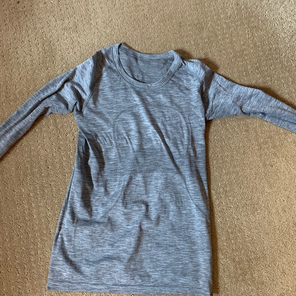 lululemon athletica Tops - Lululemon swiftly tech long sleeve